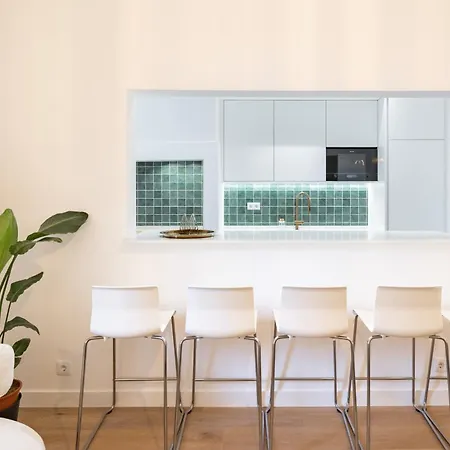 Modern Central Haven 4 Bedroom Sleeps 10 Wac *