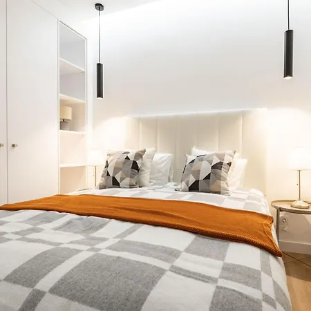 Modern Central Haven 4 Bedroom Sleeps 10 Wac Διαμέρισμα *