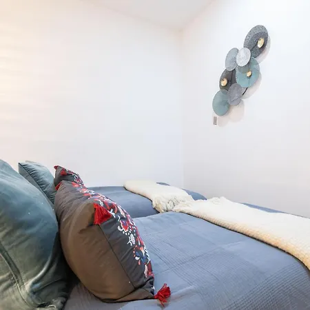 Modern Central Haven 4 Bedroom Sleeps 10 Wac Lisboa