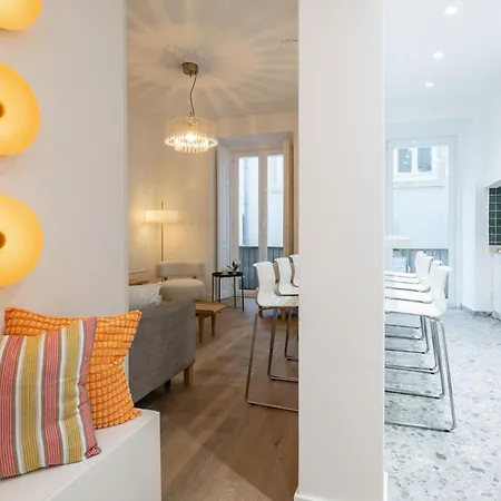 Modern Central Haven 4 Bedroom Sleeps 10 Wac * Lisboa