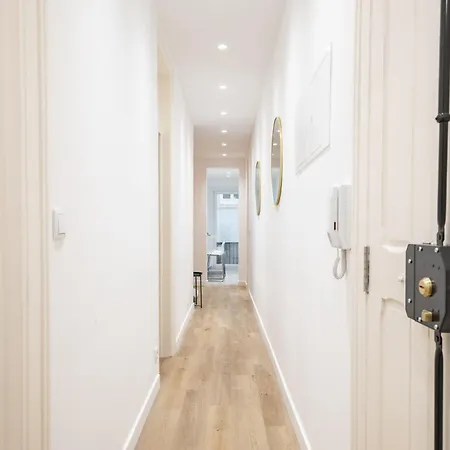 Modern Central Haven 4 Bedroom Sleeps 10 Wac