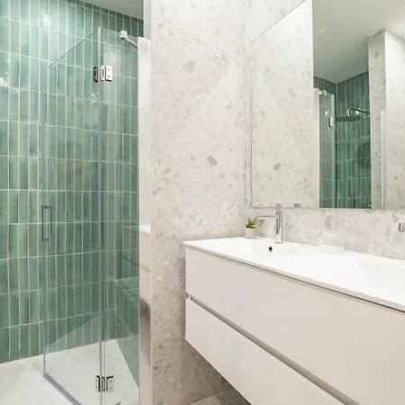 Modern Central Haven 4 Bedroom Sleeps 10 Wac Διαμέρισμα Lisboa