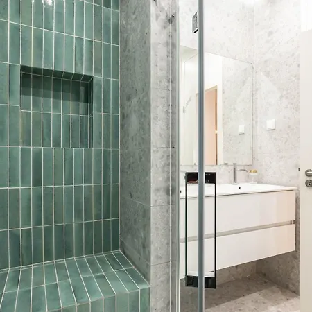 Modern Central Haven 4 Bedroom Sleeps 10 Wac Διαμέρισμα Lisboa